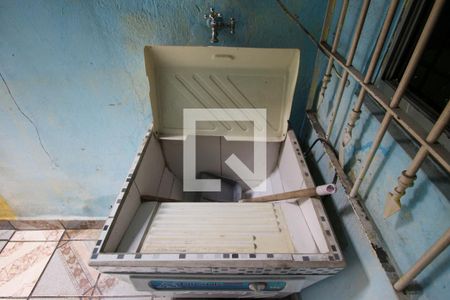 Casa para alugar com 23m², 2 quartos e 1 vagaÁrea de Serviço