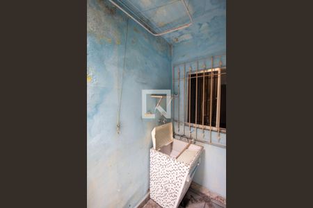 Casa para alugar com 23m², 2 quartos e 1 vagaÁrea de Serviço