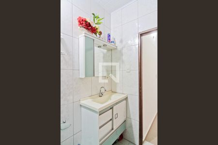 Casa à venda com 220m², 4 quartos e 1 vagaBanheiro