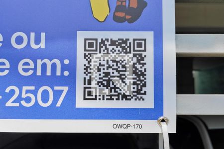 Casa à venda com 220m², 4 quartos e 1 vagaOWQP-170