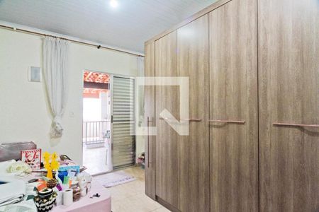 Casa à venda com 220m², 4 quartos e 1 vagaQuarto 2