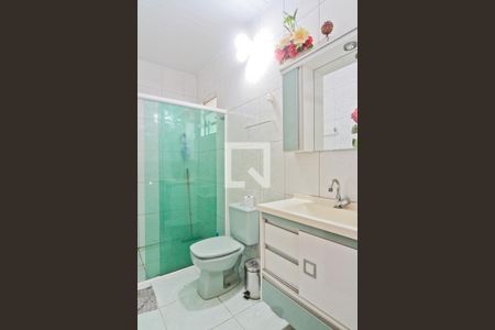 Casa à venda com 220m², 4 quartos e 1 vagaBanheiro