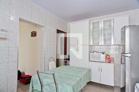 Casa à venda com 220m², 4 quartos e 1 vagaCozinha