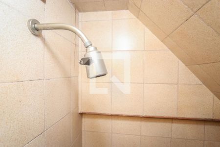 Casa de condomínio à venda com 984m², 4 quartos e 8 vagas Casa de condomínio à venda com 984m², 4 quartos e 8 vagasBanheiro do Sótão