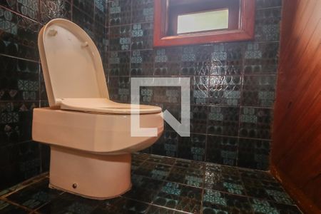 Casa de condomínio à venda com 984m², 4 quartos e 8 vagas Casa de condomínio à venda com 984m², 4 quartos e 8 vagasLavabo