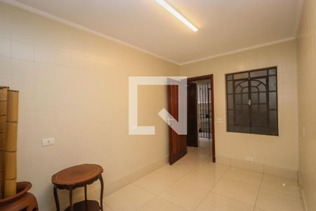 Casa de condomínio à venda com 984m², 4 quartos e 8 vagas Casa de condomínio à venda com 984m², 4 quartos e 8 vagasSala de Serviço