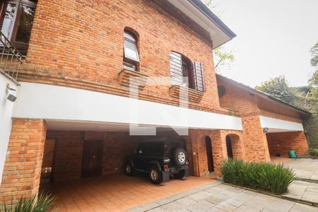 Casa de condomínio à venda com 984m², 4 quartos e 8 vagas Casa de condomínio à venda com 984m², 4 quartos e 8 vagasGaragem