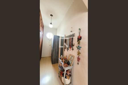 Casa à venda com 235m², 4 quartos e 8 vagasCloset Suite Master