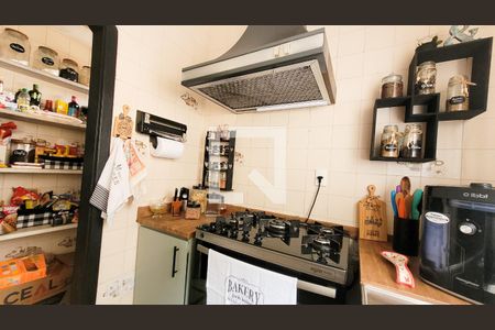 Casa à venda com 235m², 4 quartos e 8 vagasCozinha