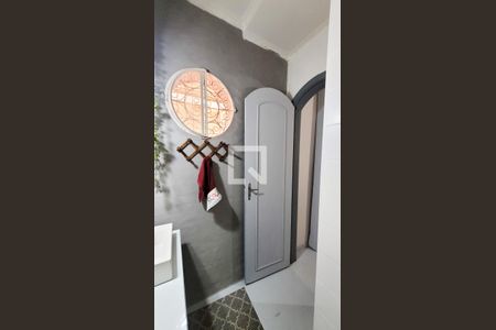 Casa à venda com 235m², 4 quartos e 8 vagasBanheiro da Suite