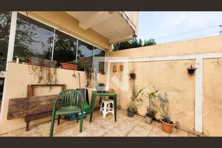 Casa à venda com 235m², 4 quartos e 8 vagasQuintal