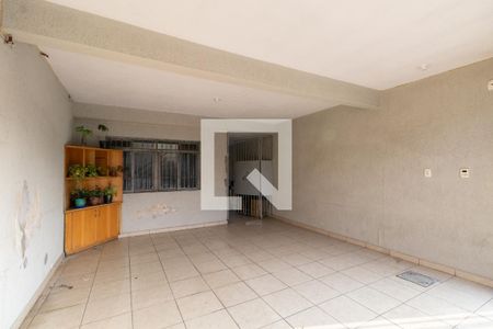 Casa à venda com 180m², 3 quartos e 2 vagas Casa à venda com 180m², 3 quartos e 2 vagasGaragem