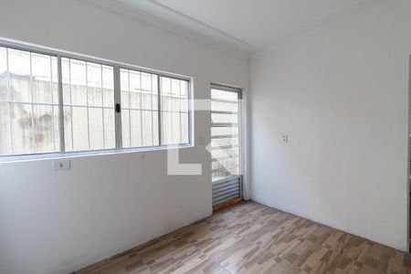 Casa à venda com 180m², 3 quartos e 2 vagas Casa à venda com 180m², 3 quartos e 2 vagasCasa 1 Cozinha