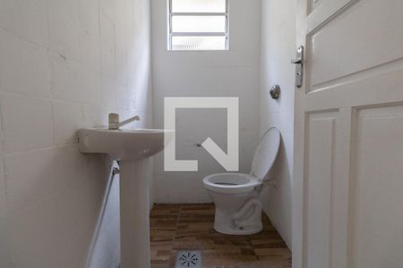 Casa à venda com 180m², 3 quartos e 2 vagas Casa à venda com 180m², 3 quartos e 2 vagasCasa 1 Lavabo