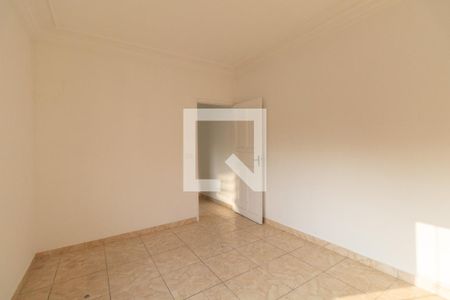 Casa à venda com 180m², 3 quartos e 2 vagas Casa à venda com 180m², 3 quartos e 2 vagasCasa 1 Quarto 2