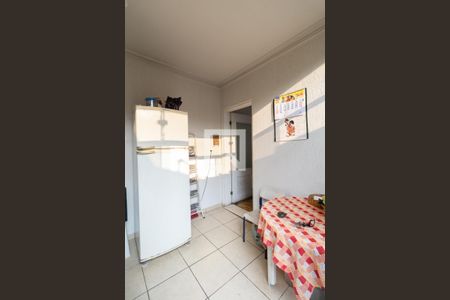 Casa à venda com 180m², 3 quartos e 2 vagas Casa à venda com 180m², 3 quartos e 2 vagasCasa 2 Cozinha