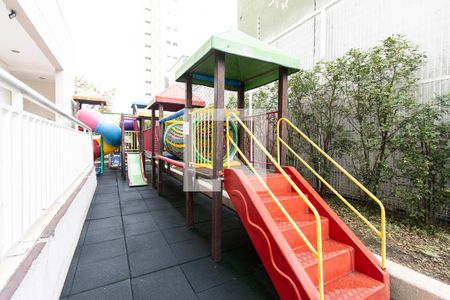 Apartamento para alugar com 100m², 3 quartos e 2 vagas Apartamento para alugar com 100m², 3 quartos e 2 vagasÁrea comum