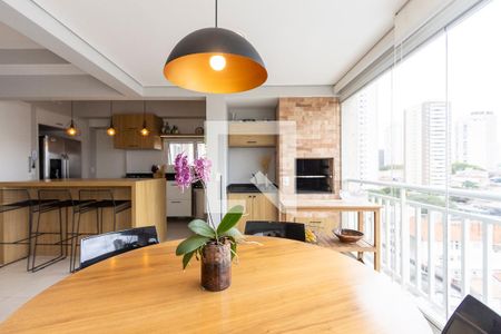 Apartamento para alugar com 100m², 3 quartos e 2 vagas Apartamento para alugar com 100m², 3 quartos e 2 vagasVaranda