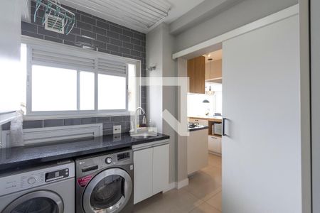 Apartamento para alugar com 100m², 3 quartos e 2 vagas Apartamento para alugar com 100m², 3 quartos e 2 vagasÁrea de Serviço
