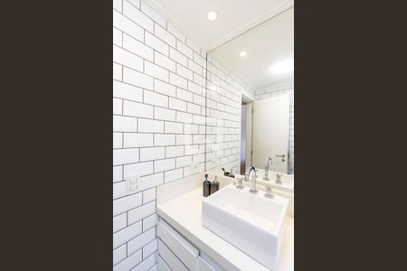 Apartamento para alugar com 100m², 3 quartos e 2 vagas Apartamento para alugar com 100m², 3 quartos e 2 vagasSuíte