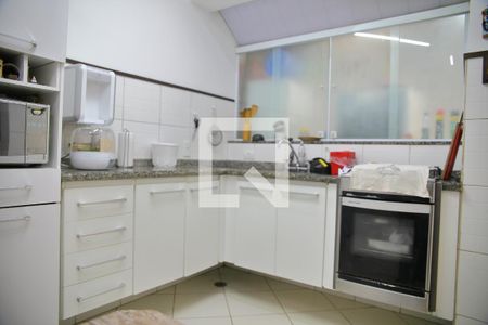 Casa à venda com 128m², 3 quartos e 2 vagasCozinha