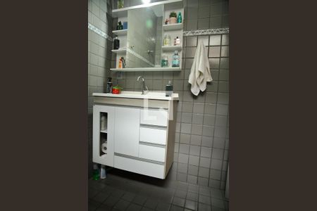 Casa à venda com 128m², 3 quartos e 2 vagasBanheiro Social