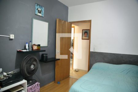 Casa à venda com 128m², 3 quartos e 2 vagasQuarto 2