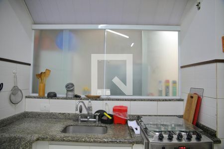 Casa à venda com 128m², 3 quartos e 2 vagasCozinha - Janela