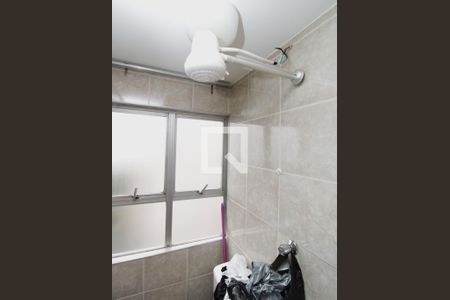 Apartamento à venda com 65m², 2 quartos e 1 vagaBanheiro Social