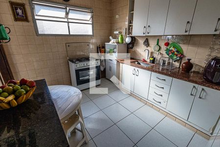 Apartamento à venda com 270m², 4 quartos e 3 vagas Apartamento à venda com 270m², 4 quartos e 3 vagasCozinha