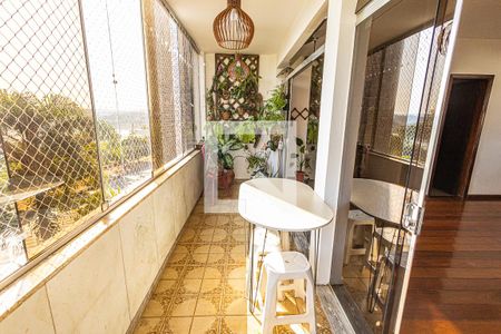 Varanda de apartamento à venda com 4 quartos, 270m² em Santa Amelia, Belo Horizonte