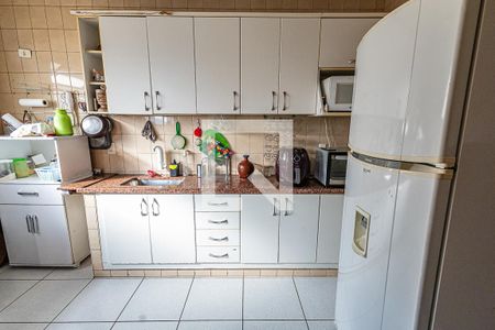 Apartamento à venda com 270m², 4 quartos e 3 vagas Apartamento à venda com 270m², 4 quartos e 3 vagasCozinha