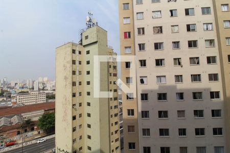 Vista Sala/Cozinha de apartamento para alugar com 1 quarto, 27m² em Brás, São Paulo