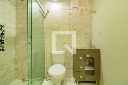 Banheiro de casa para alugar com 1 quarto, 56m² em Vila Paulista, São Paulo