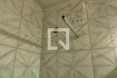 Banheiro de casa para alugar com 1 quarto, 56m² em Vila Paulista, São Paulo