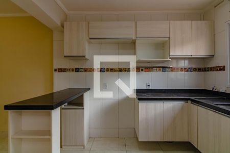 Casa para alugar com 56m², 1 quarto e 1 vaga Casa para alugar com 56m², 1 quarto e 1 vagaCozinha