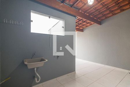 Apartamento para alugar com 117m², 2 quartos e 1 vagaÁrea de Serviço Cobertura