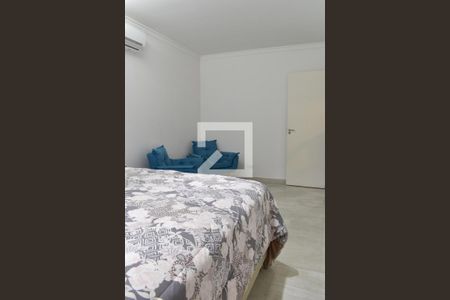 Suíte de casa para alugar com 3 quartos, 149m² em Alto Boqueirão, Curitiba