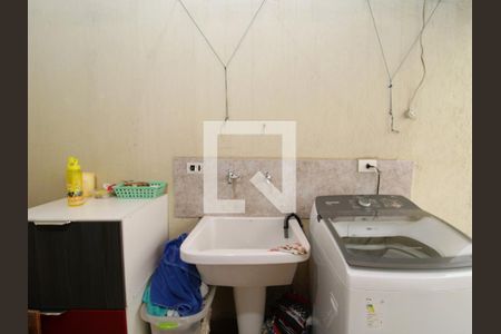 Casa à venda com 185m², 4 quartos e 2 vagasÁrea de Serviço