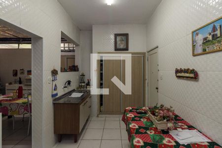 Apartamento para alugar com 200m², 2 quartos e sem vagaCozinha