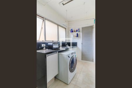 Apartamento para alugar com 115m², 3 quartos e 1 vagaÁrea de Serviço