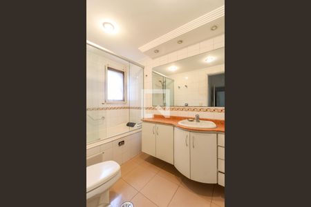 Apartamento para alugar com 115m², 3 quartos e 1 vagaBanheiro da Suíte