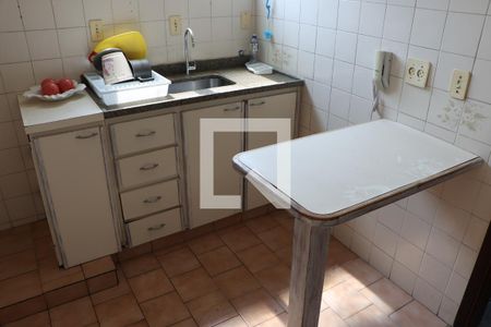 Apartamento para alugar com 70m², 2 quartos e 1 vaga Apartamento para alugar com 70m², 2 quartos e 1 vagaCOZINHA