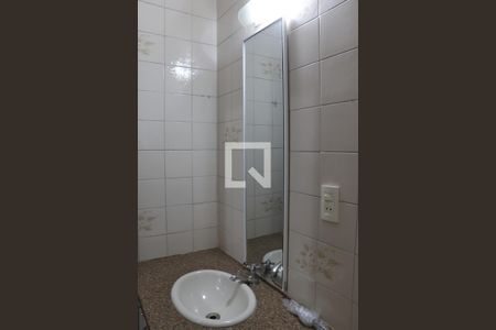 Apartamento para alugar com 70m², 2 quartos e 1 vaga Apartamento para alugar com 70m², 2 quartos e 1 vagaBANHEIRO