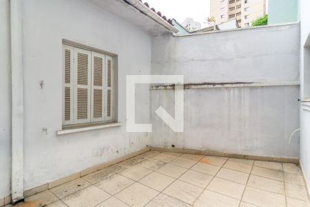Casa à venda com 120m², 4 quartos e 2 vagasQuintal