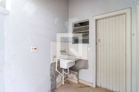 Casa à venda com 120m², 4 quartos e 2 vagasÁrea de Serviço