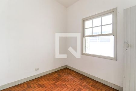 Casa à venda com 120m², 4 quartos e 2 vagasQuarto de Serviço