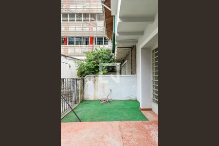 Casa à venda com 120m², 4 quartos e 2 vagasÁrea externa
