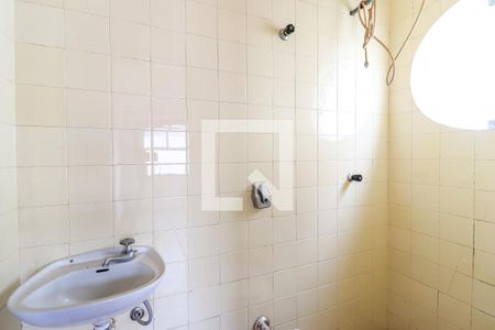 Casa à venda com 235m², 4 quartos e 3 vagasBanheiro de serviço