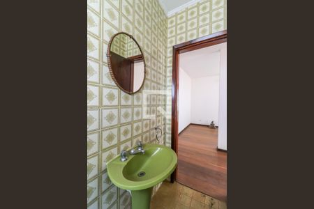 Casa à venda com 235m², 4 quartos e 3 vagasLavabo